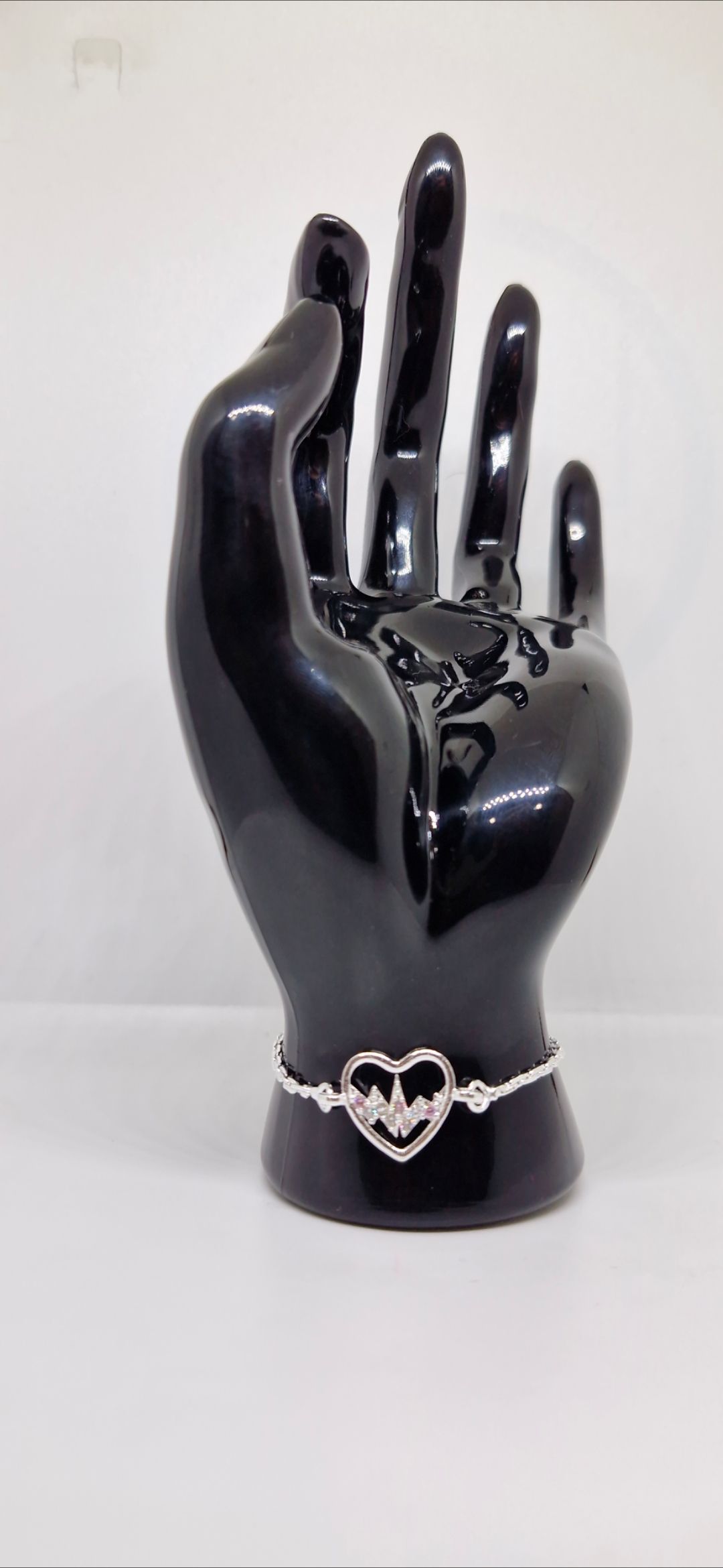 Elegant Heart Charm Crystal Bracelet